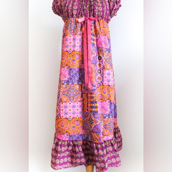 Vintage 1960’s Neon Groovy Ruffled Maxi Dress • S - Picture 5 of 7